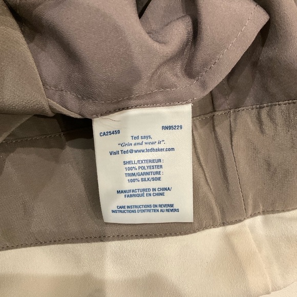 Ted Baker Romper Printed Keys Bow Neck Belted Waist Pockets Side Zipper Size 4 - Picture 15 of 16